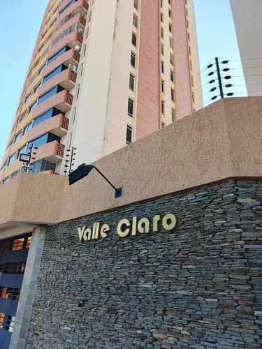 Grey Zuloaga De Inzitu Realtors Alquila Apartamento En Residencias Valle Claro Mañongo Solo Clientes Directos