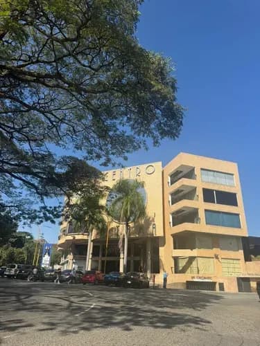 Oficina Premium En C.c. Otama | Ubicación Privilegiada ¡la Oportunidad Que Tu Negocio Esperaba! Ponemos A Tu Disposición Esta Excelente Oficina De 59 M², Ubicada Estratégicamente En El Centro Comerci