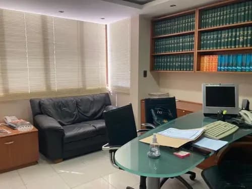 Yb Se Ofrece En Alquiler Esta Bellisima Oficina Remodelada En La Campiña 25-12165