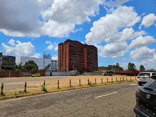 En Venta Apartamento En El Conj. Resd. Kamoiran En Alta Vista En Puerto Ordaz - Edo. Bolivar