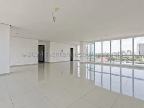 Inmuebles Milagros Nazareth Oficina En Venta En Barquisimeto Lara Zona Este Del Este. Codigo Del Inmueble 24-19167 Economica Comercial Economico