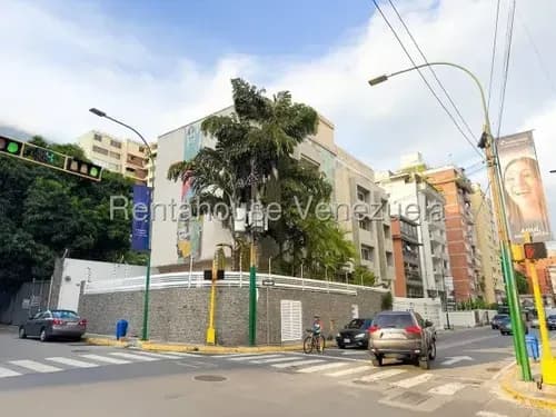 Edificio En Alquiler Los Palos Grandes 26-13380 Ac