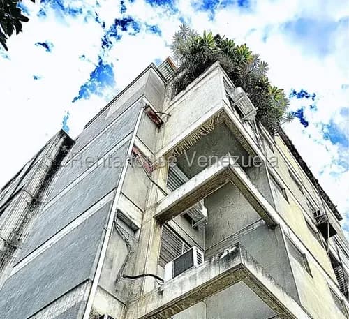 Oportunidad Con Mucho Potencial Edificio Las Mercdes 26-3341 Ar