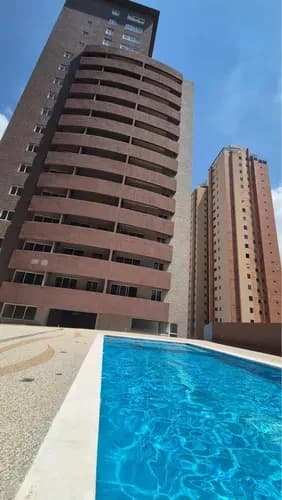 Apartamento Con Piscina Pozo Y Terraza En La Trigaleña