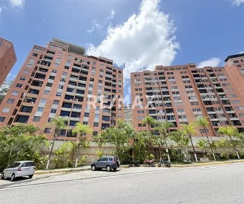 Apartamento En Colinas De La Tahona Cumbres