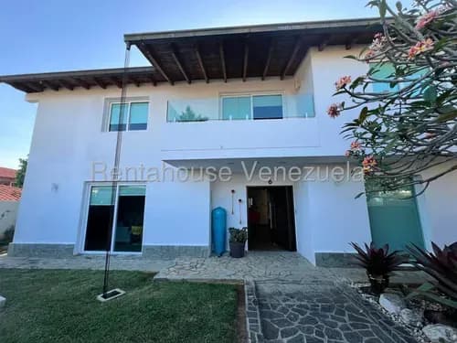 Bella Casa En Venta En Colinas De Tamanaco Yb 26-19690