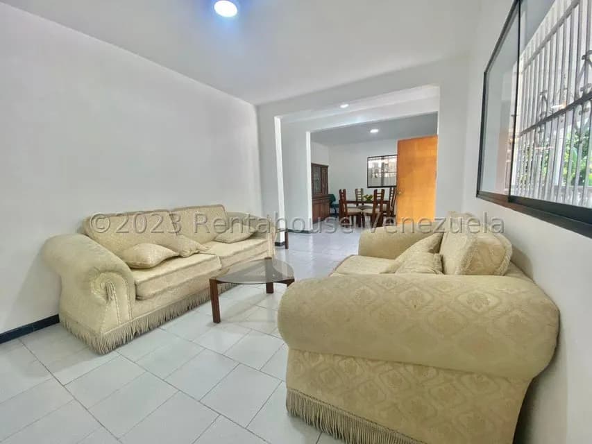 Casa (Duplex) en Venta en Macarao, Distrito Metropolitano