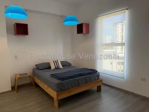 Apartamento Tipo Estudio En Venta, Zapara, Em