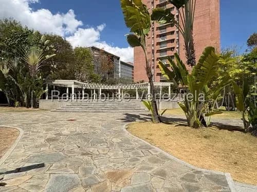 Gran Oportunidad Se Vende Apartamento Amoblado En Boleita Norte Cod. 26-19517