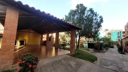 Apartamento Res. Puerto Guaica Av. La Costanera