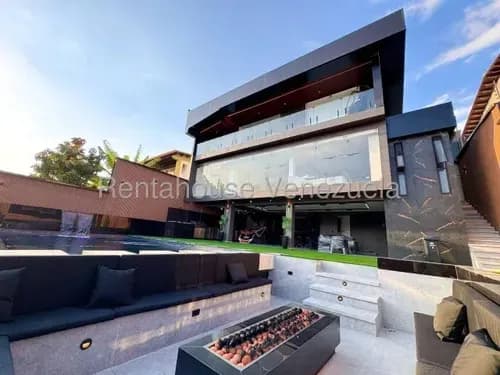 Majestuosa Casa Multinivel El Hogar De Tus Sueños. Cada Espacio Diseñado Para El Disfrute Familiar. Mdcr. 26-14559