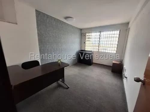 Inmuebles Milagros Nazareth Oficina En Alquiler En Barquisimeto Lara Zona Centro. Codigo Del Inmueble 26-16549 Economica Comercial Economico
