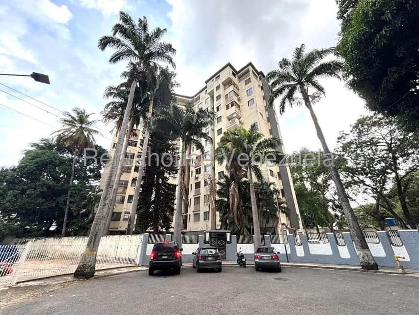 Apartamento (1 Nivel) en Venta en Avenida Bolivar Norte, Carabobo