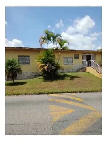 Casa Un Solo Piso terreno 1500 M² urb Colinas De Carrizal