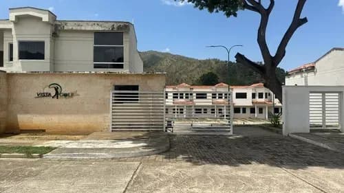 Town House Obra Gris San Diego Vista Golf , Con Vista Al Campo De Golf Cliente Comprador Directo !