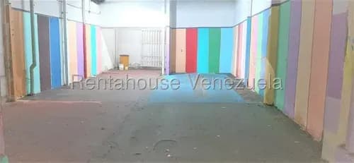 Jg 26-1307 Se Alquila Estupendo Local A Pie De Calle Tipo Galpon En Prado De Maria Negociable