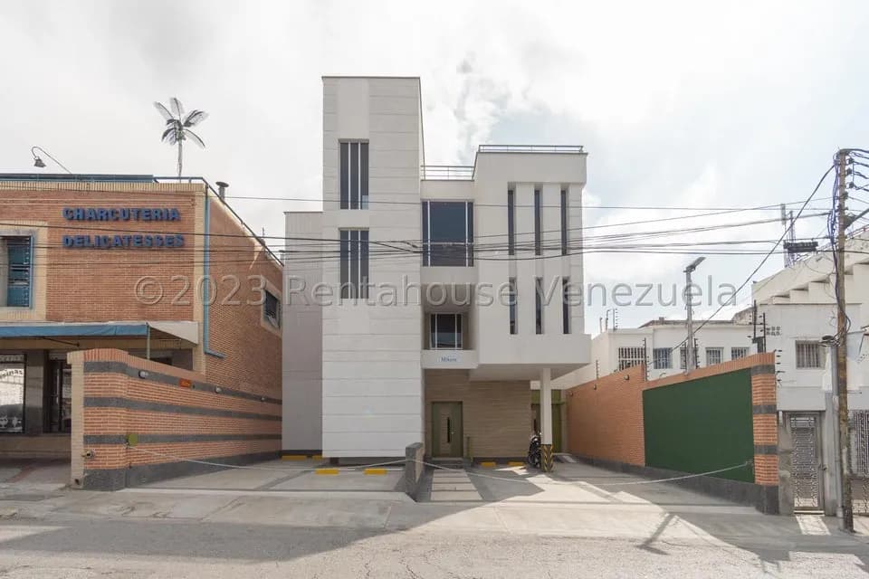 Comercial (Local Comercial) en Venta en La Florida, Distrito Metropolitano