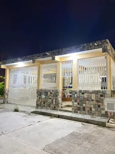 Venta De Casa De Esquina Urb. San Pablo Valley, Tocuyito