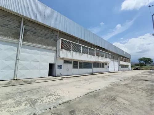 Venta Complejo De Galpones A Estrenar Frente Autopista Regional Del Centro 13 Galpones Disponible Entre 750 A 300 Mts 600$por Metro Nuevo A Estrenar Si Necesitas Más De 2000 Metros Inf Mg