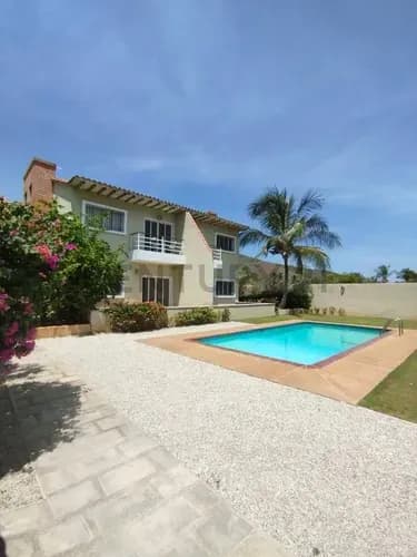 Vendo A Pocos Metros De Los Ranchos De Chana! Conjunto Residencial Exclusivo!!