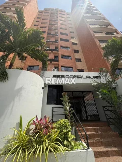 Apartamento en Alquiler Residencias Doña Laura Zona Este - Barquisimeto