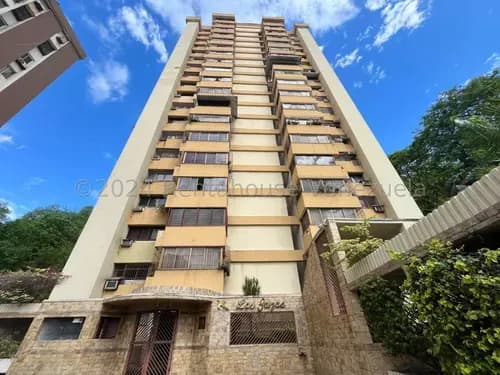 Apartamento En Venta En Calicanto Maracay 25-14284
