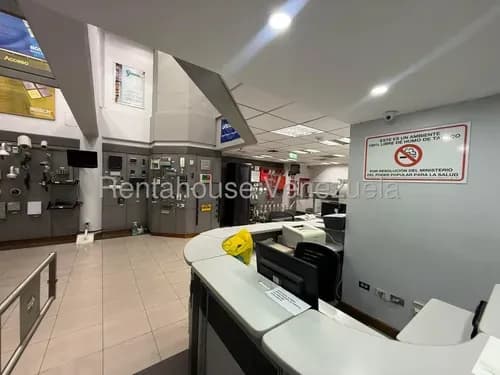Local En Alquiler En Los Dos Caminos Yf 25-23018