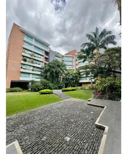 Se Vende/alquila Apartamento 131m2 Campo Alegre 9608
