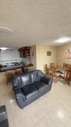 Apartamento Venta En Montalban Ll 4 Habitaciones 2 Puestos Estacionamiento
