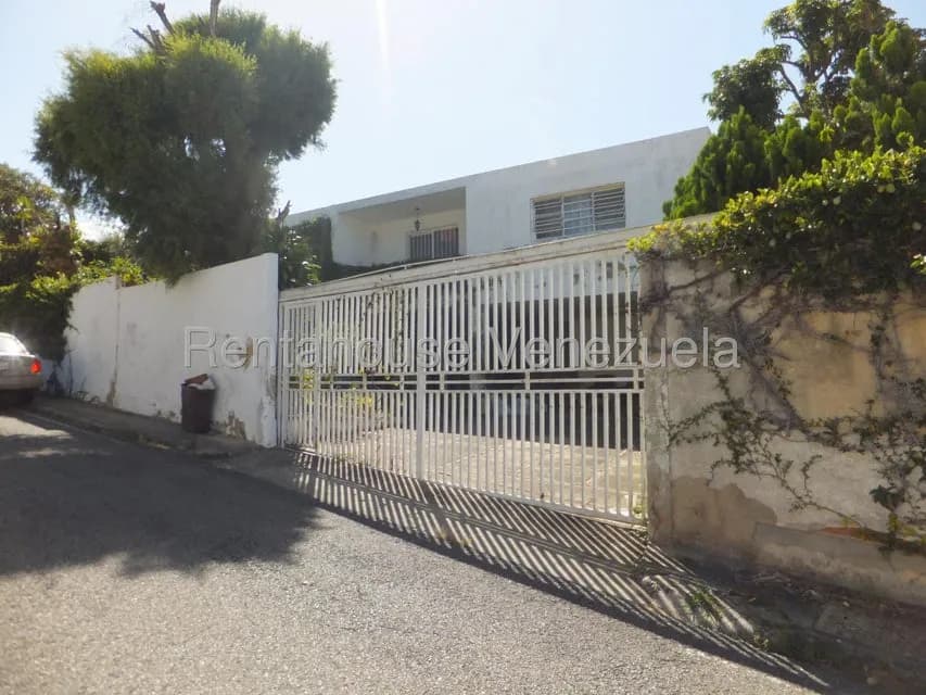 Casa (Multipes Niveles) en Venta en Colinas de Bello Monte, Distrito Metropolitano
