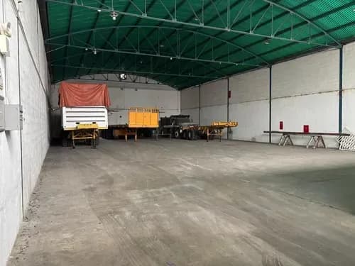 Galpon En Venta, Parque Industrial Castillito, Conjunto Cerrado, Sn