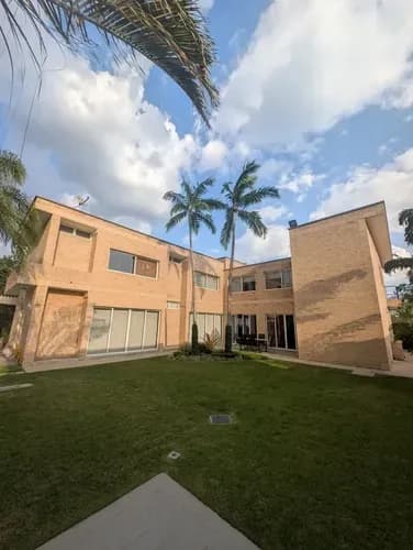 Mariana Vende Casa En Guataparo Valencia Villas Laguna Club Edo Carabobo Julian A