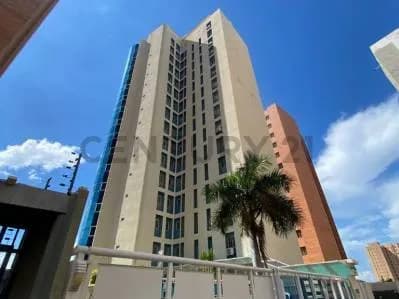 Alquiler Aparatamento con Planta y Pozo en Maracaibo, Milagro con 5 de Julio