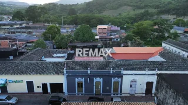OPORTUNIDAD DE INVERSIÓN COMERCIAL EN RUBIO CENTRO La Vía 360