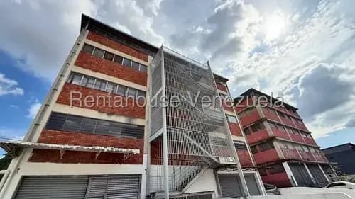 Edificio Industrial En Venta En Los Ruices, Esta Propiedad Multifuncional Es Ideal Para Una Variedad De Negocios Listo Para Operar Mls #26-20709 Bm