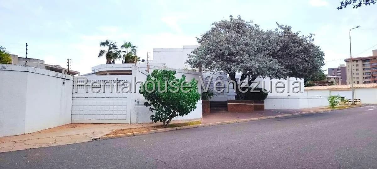 Casa (Duplex) en Venta en Maracaibo, Zulia