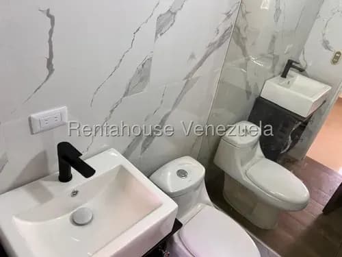Venta Apartamento Remodelado Con Acabados De Lujo Y Piscina En Nueva Segovia Barquisimeto,lara Mehilyn Perez