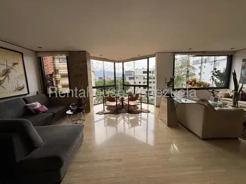 Apartamento En Venta En Las Mercedes Caracas