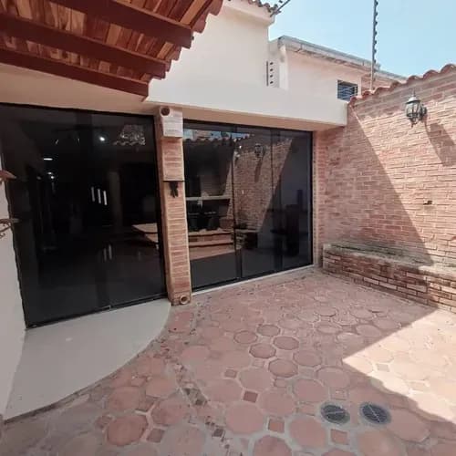 Alquiler Town House Res. Villa Rincón Ll Mañongo Amoblado Jmkg