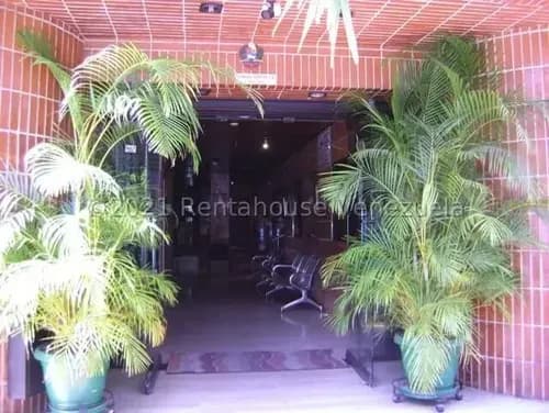 Edificio Hotel En Venta En La Candelaria Vp 23-4918