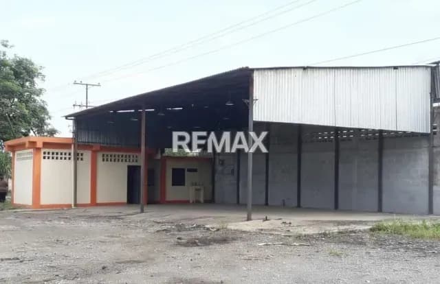 TERRENO EN SANTA TERESA AV BOLIVAR