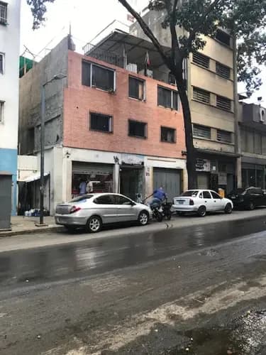 Casa Comercial En Venta, Parroquia Santa Teresa
