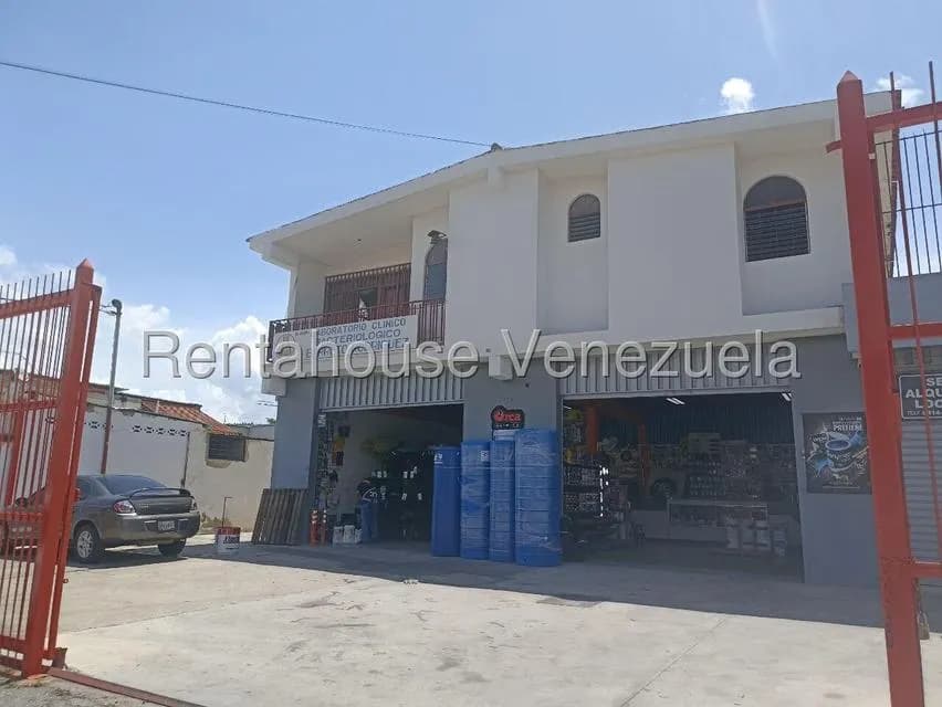 Comercial (Local Comercial) en Alquiler en Centro, Lara