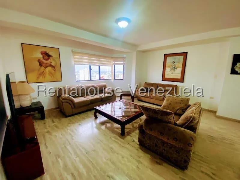 Apartamento (1 Nivel) en Alquiler en Calle Coto Paul, Zulia