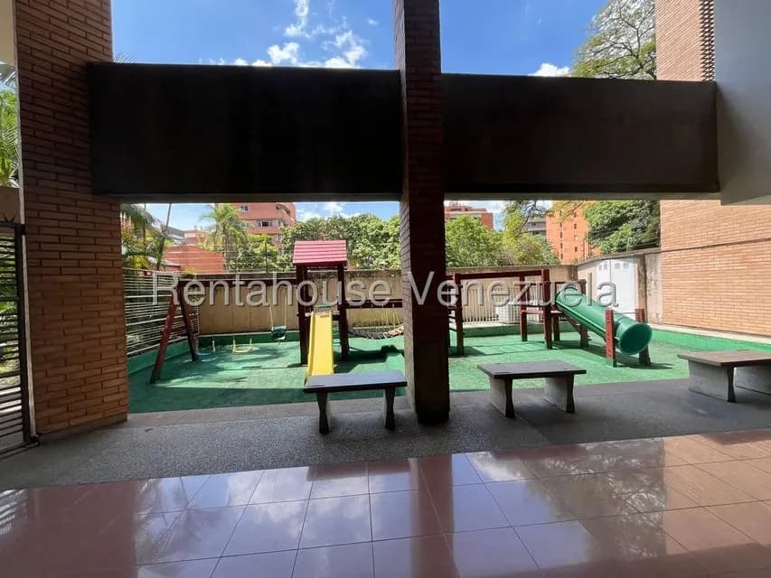 Apartamento (1 Nivel) en Venta en Campo Alegre, Distrito Metropolitano