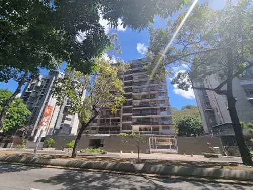 Se Alquila Espacioso Apartamento En El Cafetal / Gf