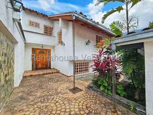 Casa En Venta En Los Chorros 26-15071 Mg