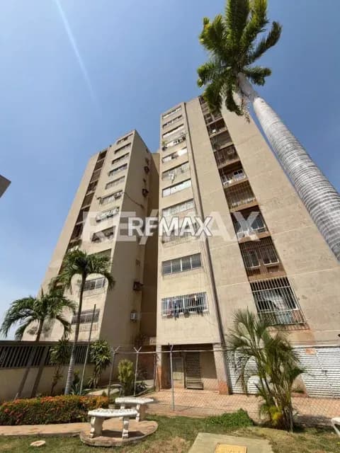Apartamento en Urb Las Lomas