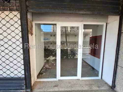Local Comercial En Alquiler Ubicado En Res Betyless Los Colorados - Valencia (#26-18400) Ideal Para Consutorio, Venta De Cualquier Tipo De Mercancia. Cliente Directo