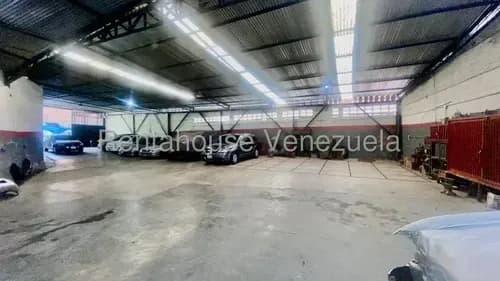 Se Alquila Galpón En Baruta